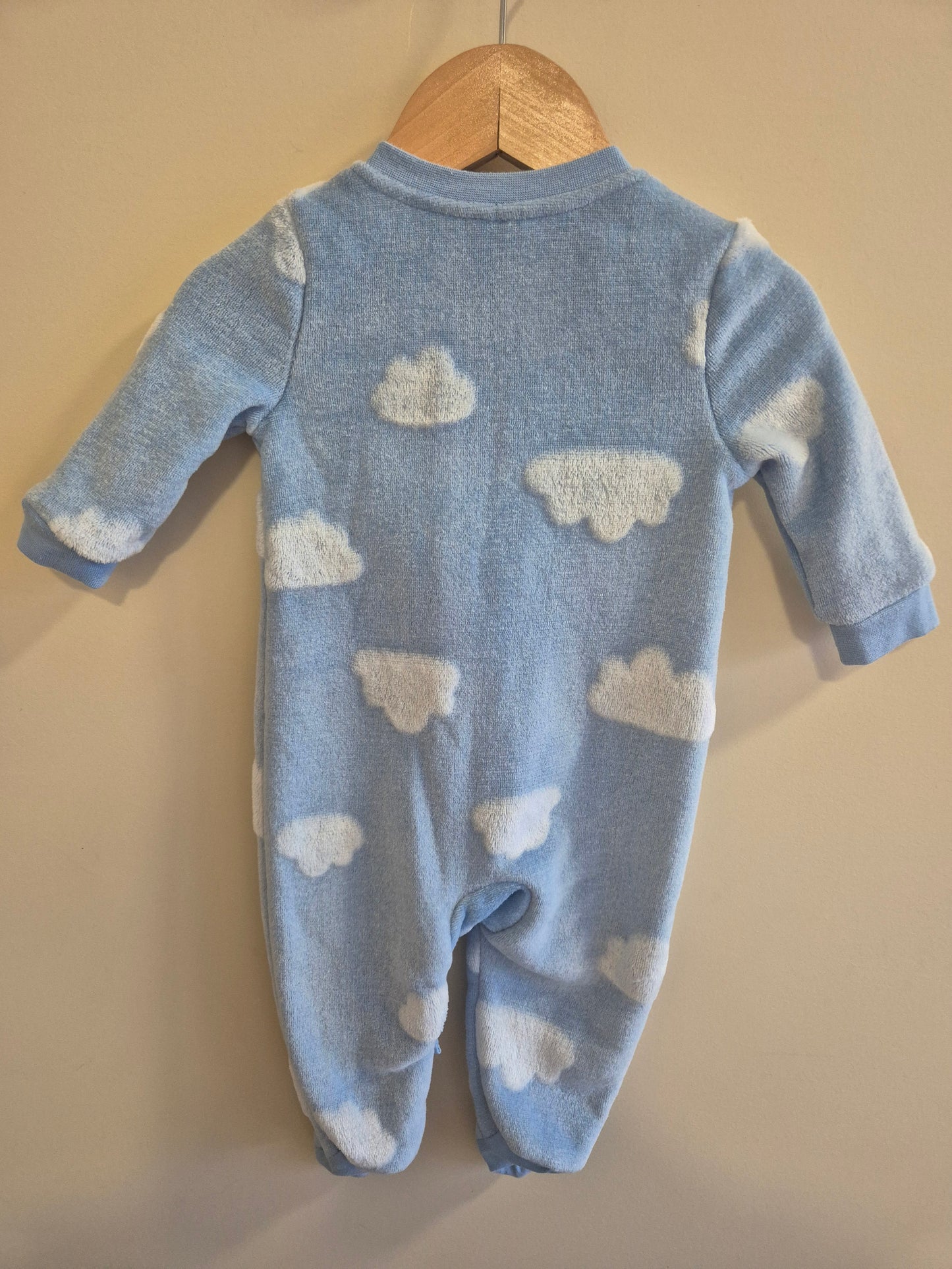 ANKO Fleeced Clouds Onesie Size 000