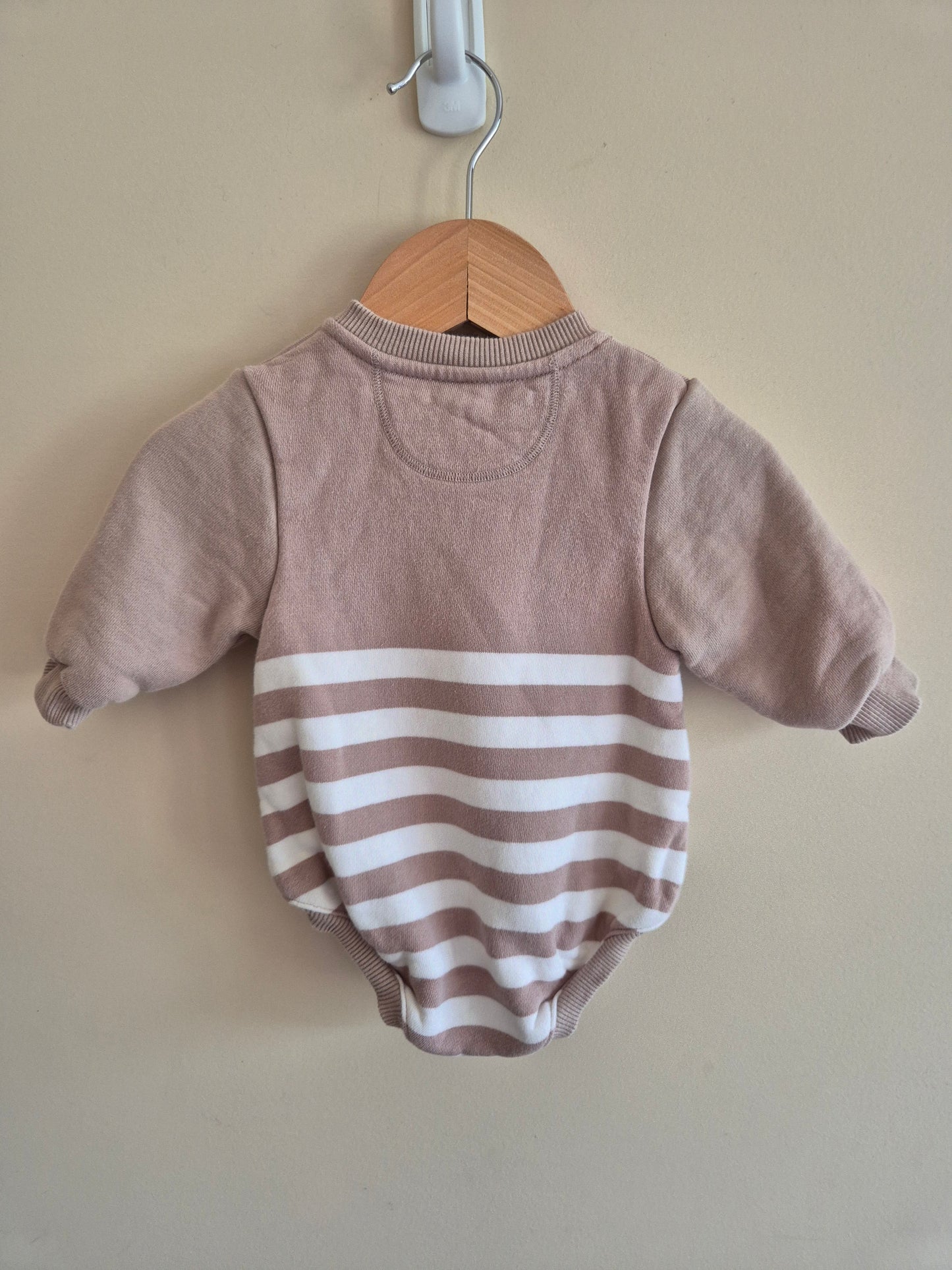 Country Road Long Sleeve Warm Bodysuit Size 000