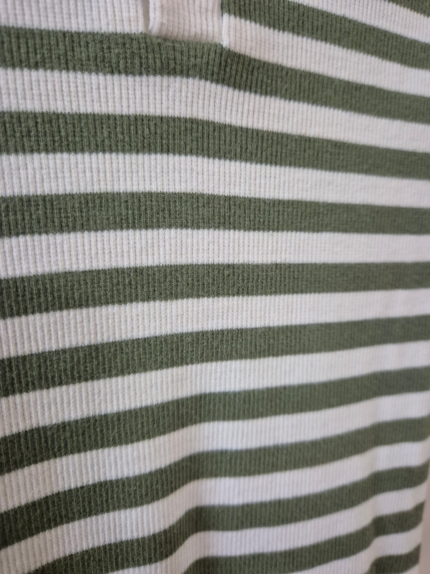 Snuggle Hunny Onesie Size 00