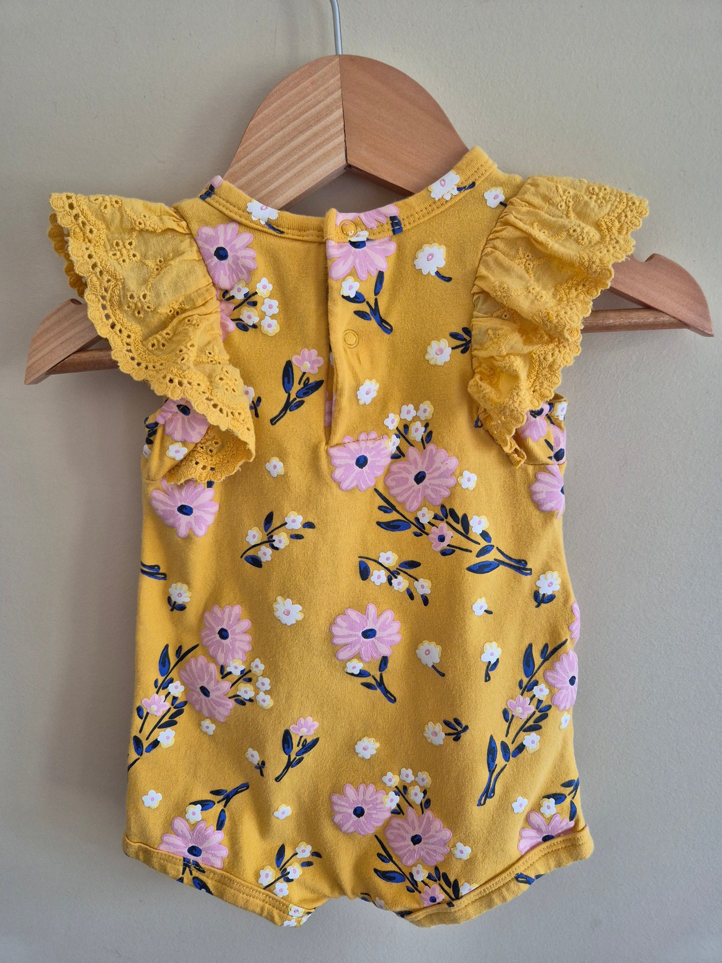 Sprout Yellow Romper Size 000