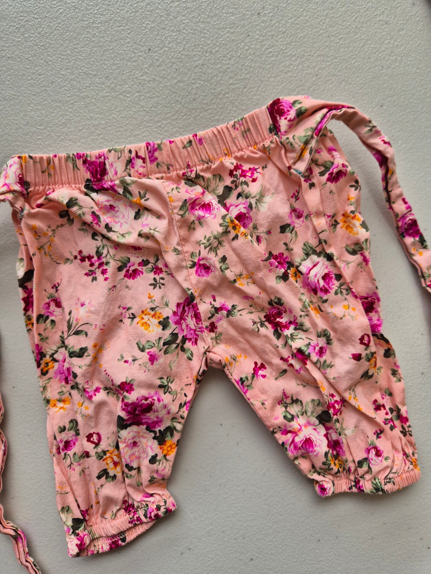 La Sienna Floral Newborn Pants 🌸