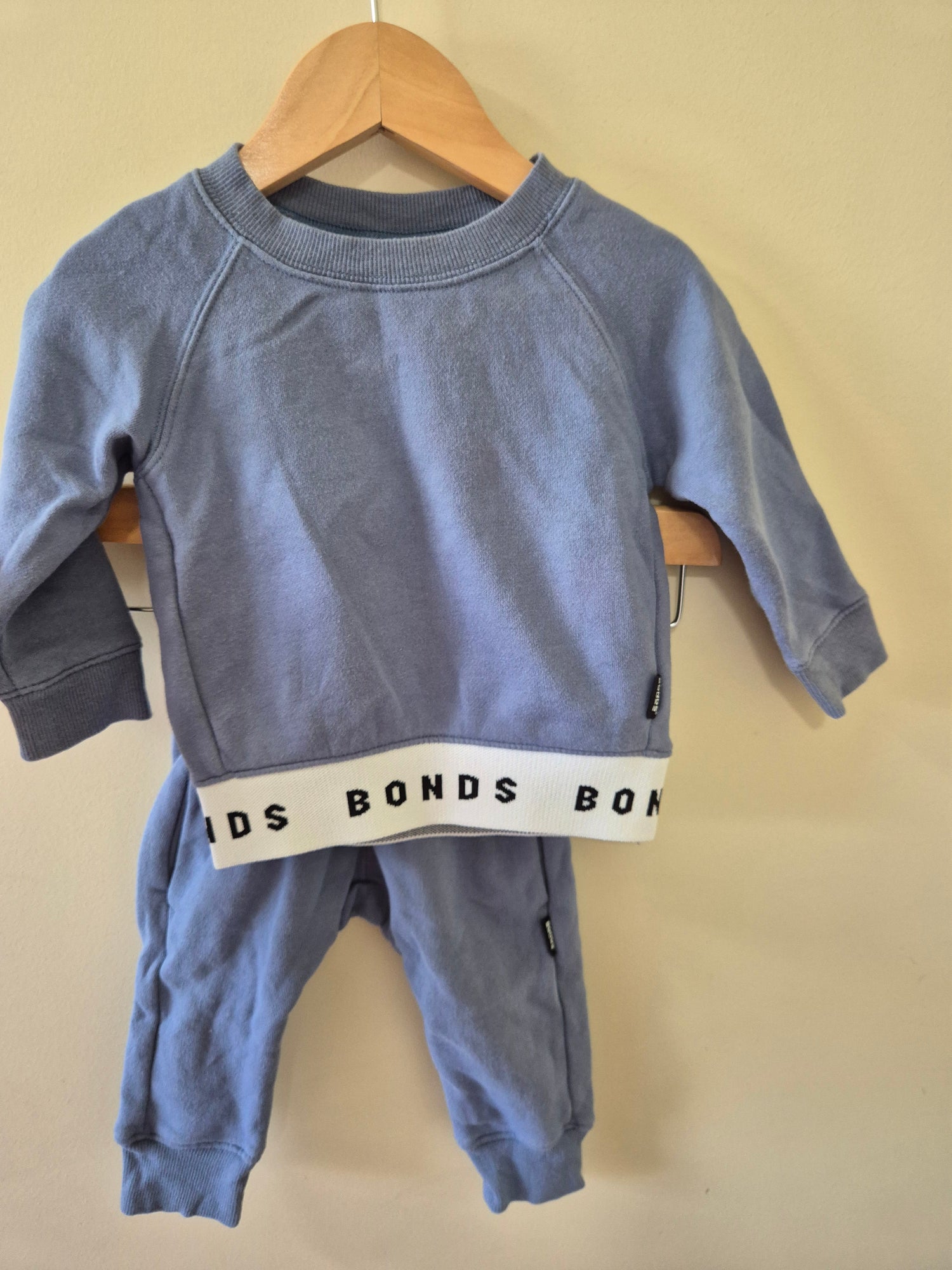 Bonds Outfit Set Size 00