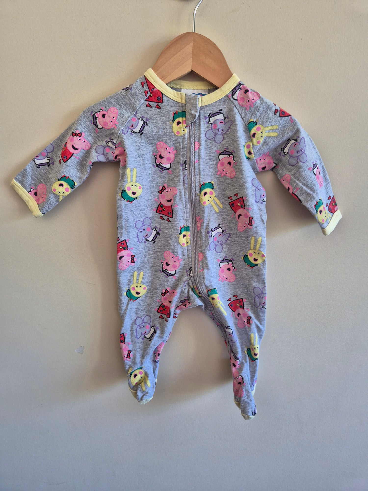 Pepper Pig Onesie Size 000