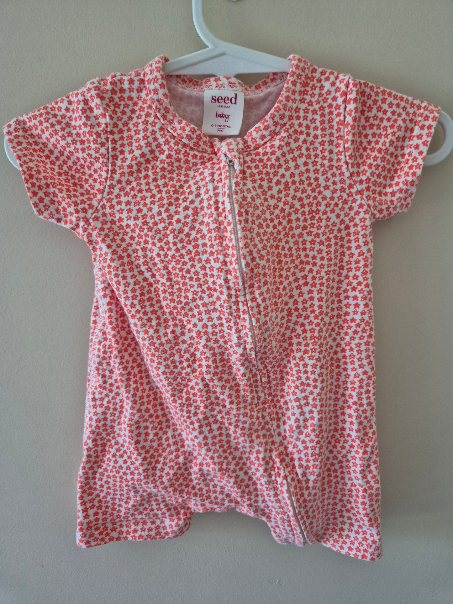 Seed Star Romper Size 000