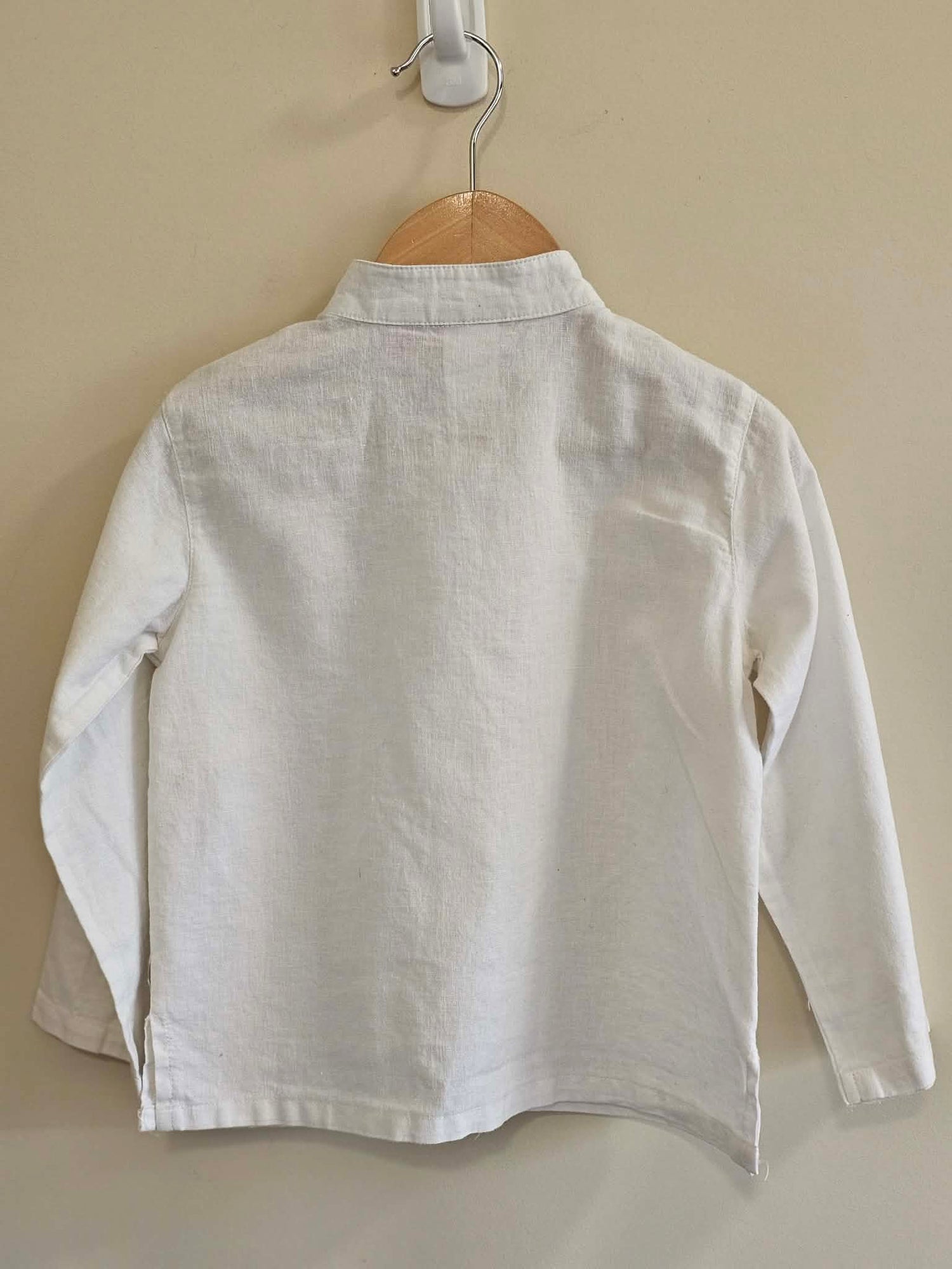 Sprout White Button Up Shirt Size 2