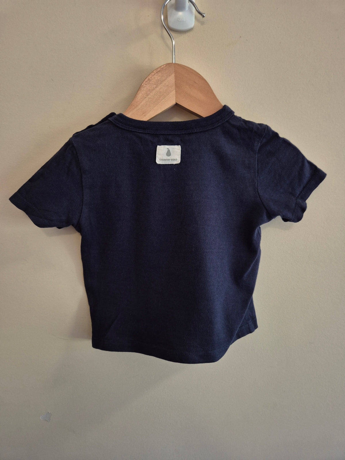 Country Road Meerkats Shirt Size 00