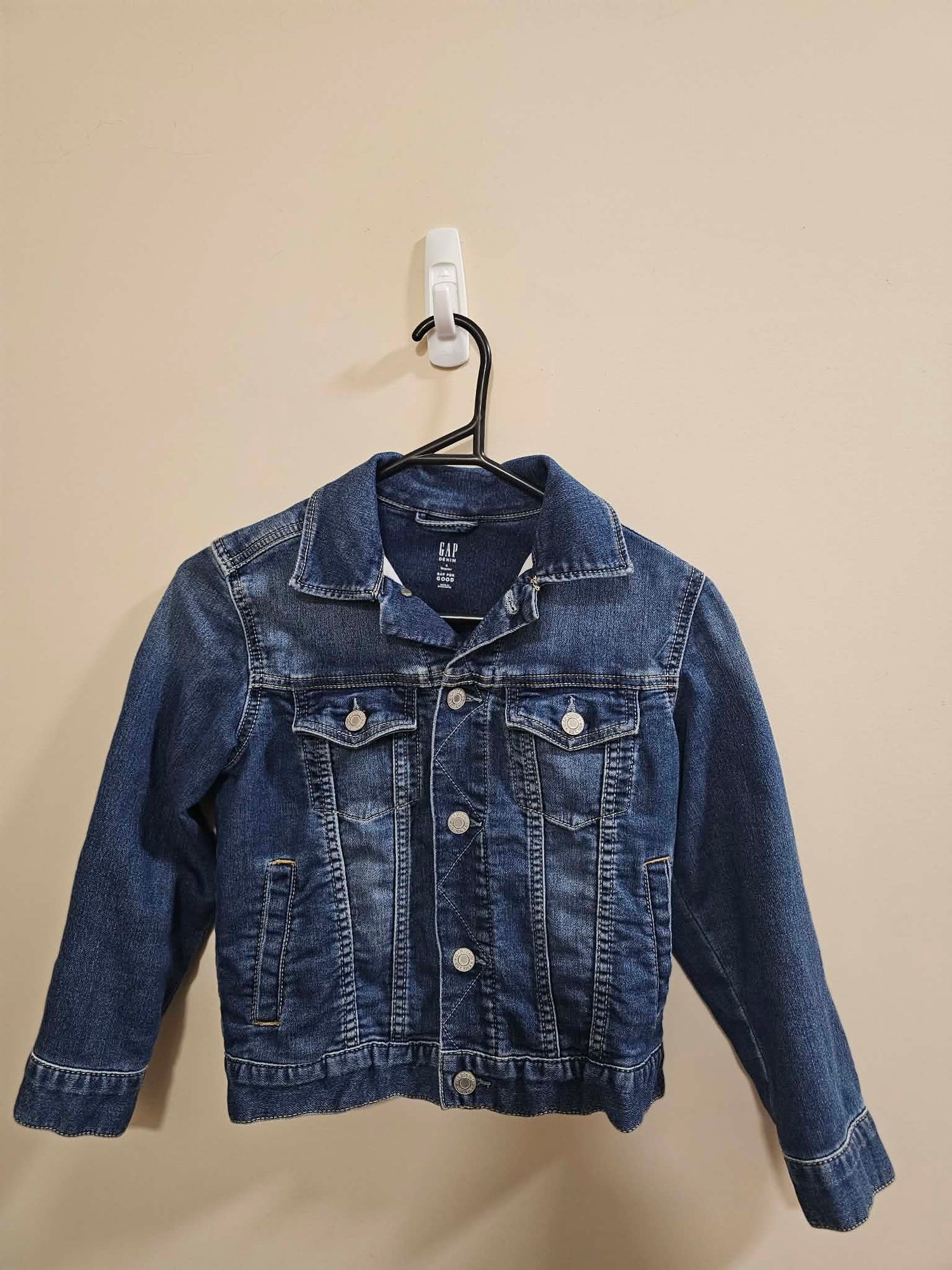 Gap Denim Jacket Size Small (6-7)