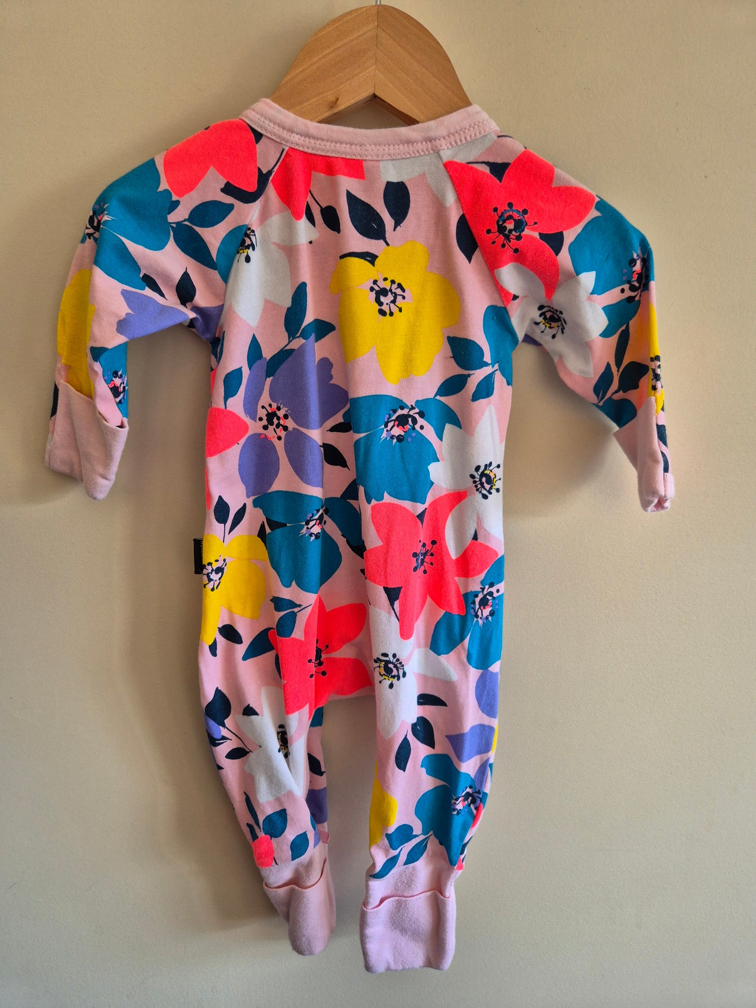 Bonds Wondersuit Vibrant Flowers Size 000