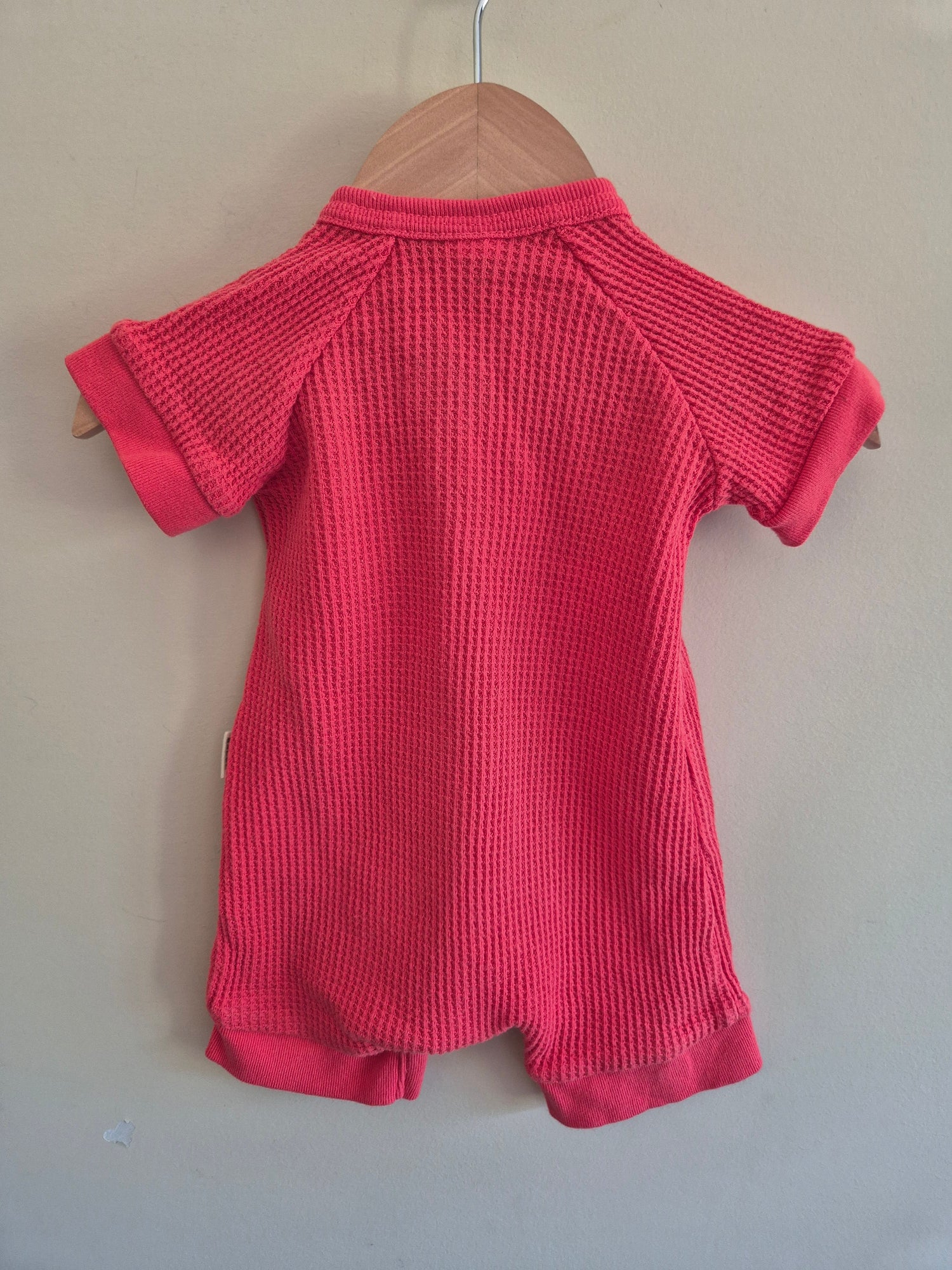 Bonds Red Waffle Wondersuit Size 000