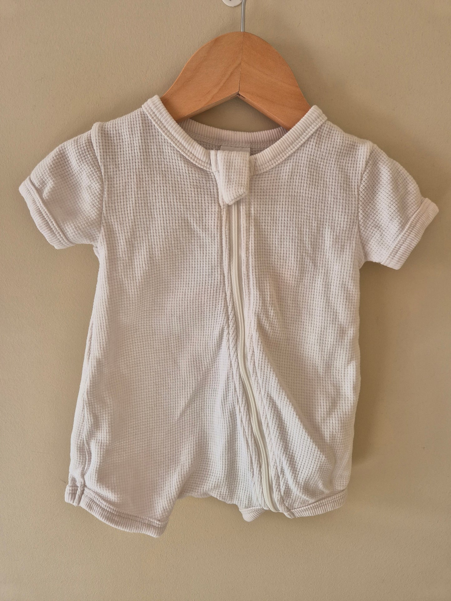 Baby Berry Waffle White Romper 000