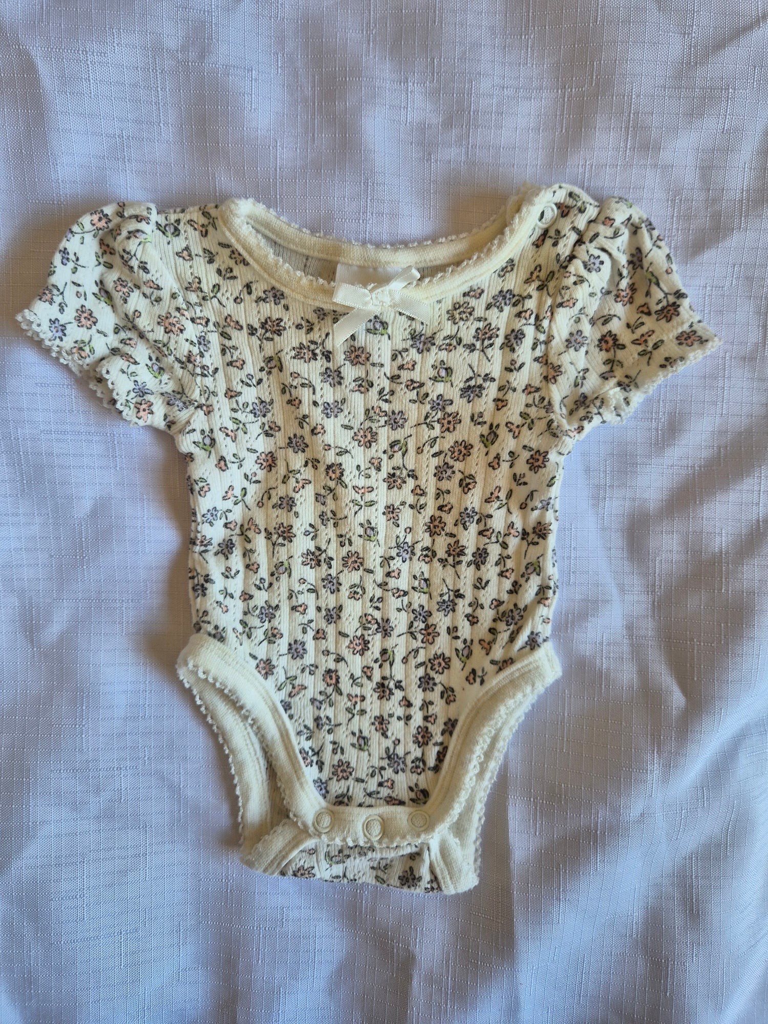 Dymples Floral Bodysuit Size 00000