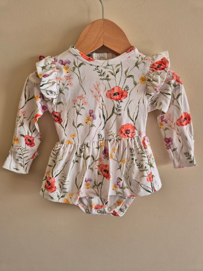 Snuggle Hunny Long Sleeve Bodysuit Dress Size 000