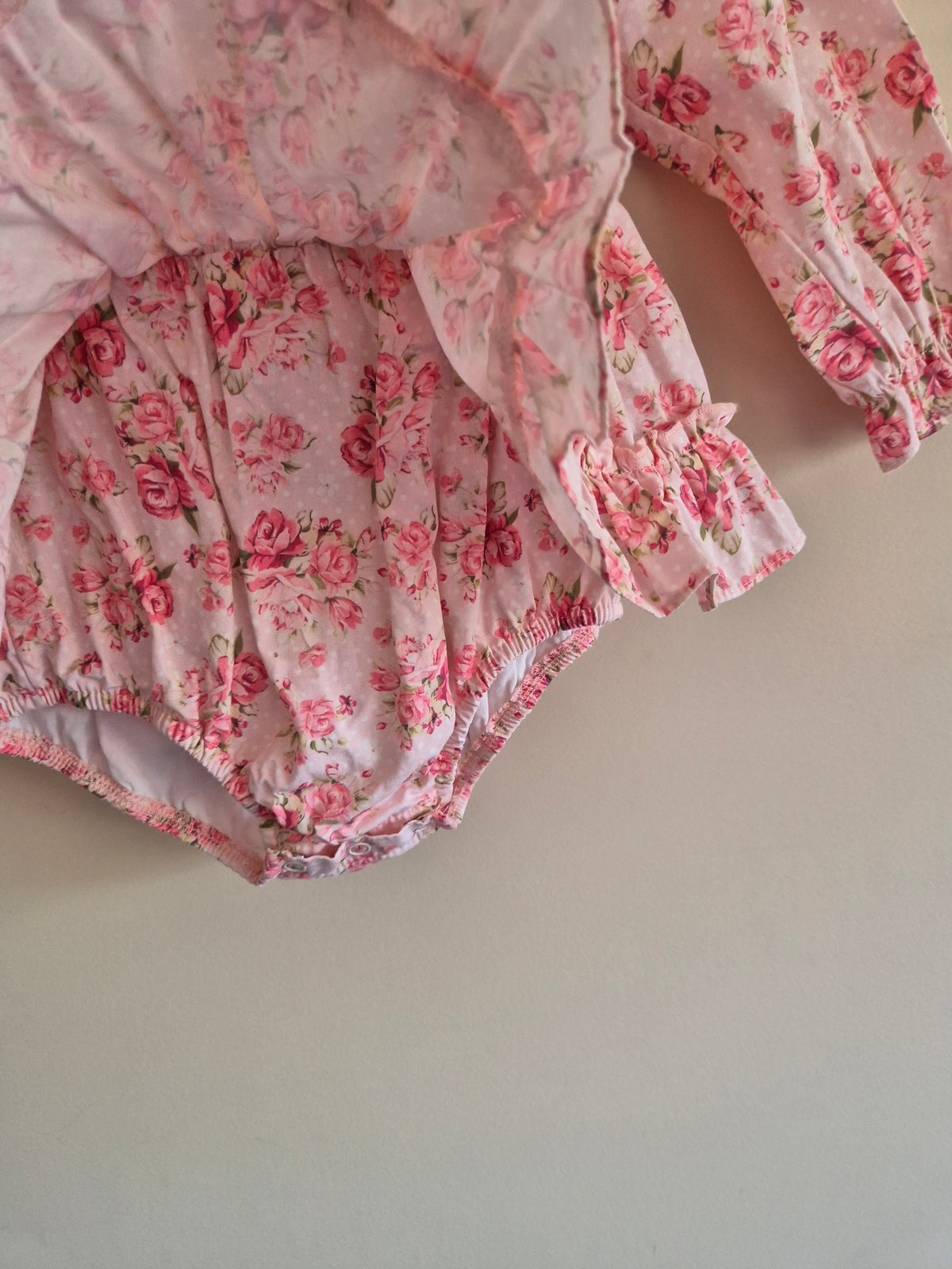 Arabella & Rose Long Sleeve Bodysuit Dress Size 2
