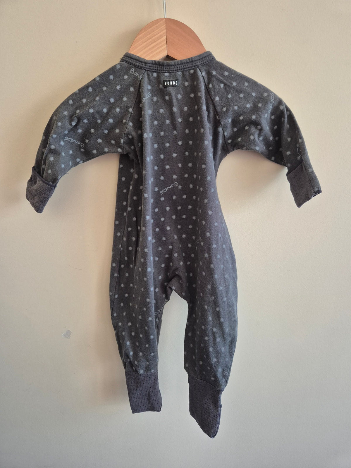 Bonds Grey Wondercool Onesie Size 000
