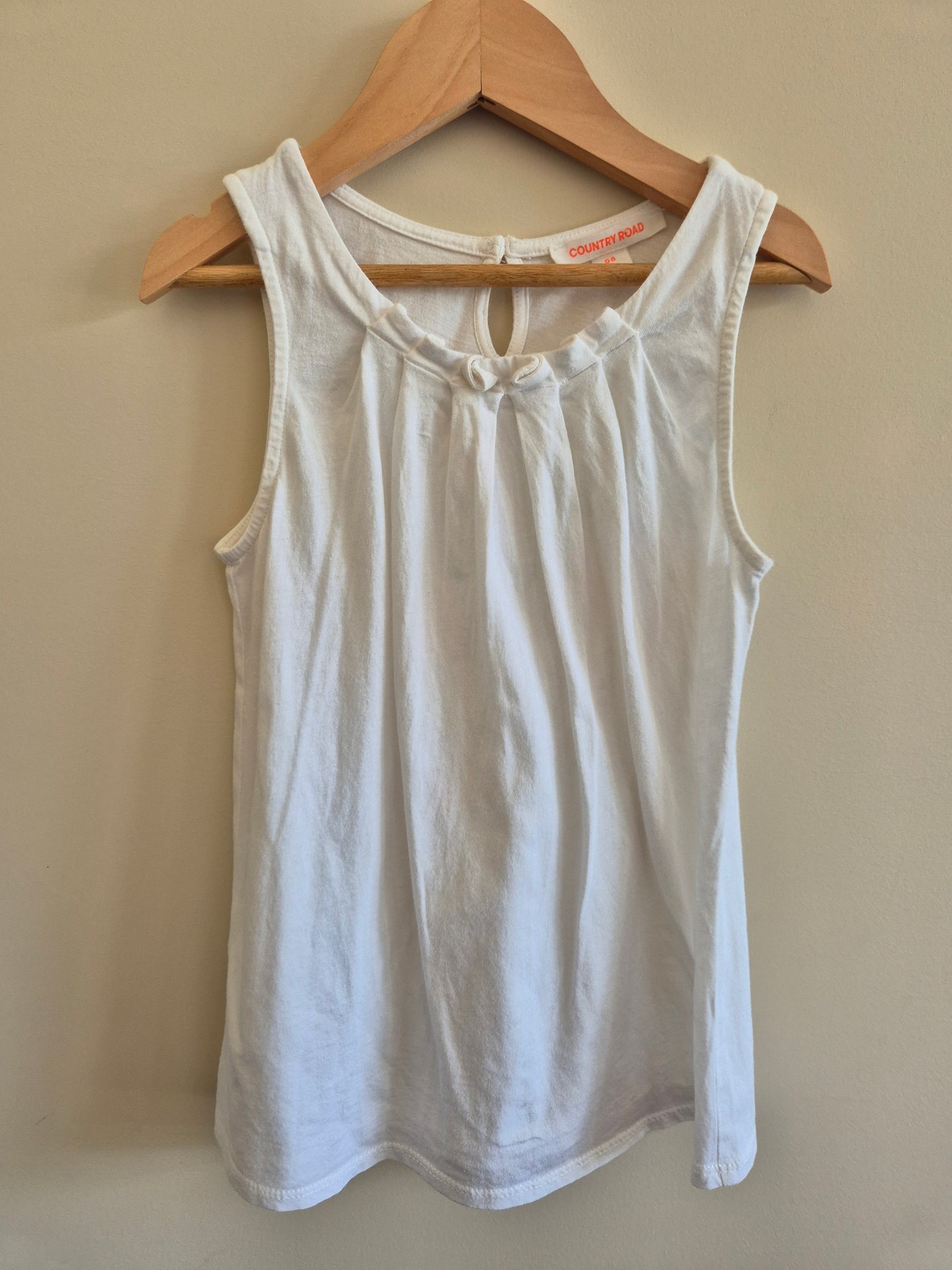 Country Road Sleeveless Shirt  Size 8
