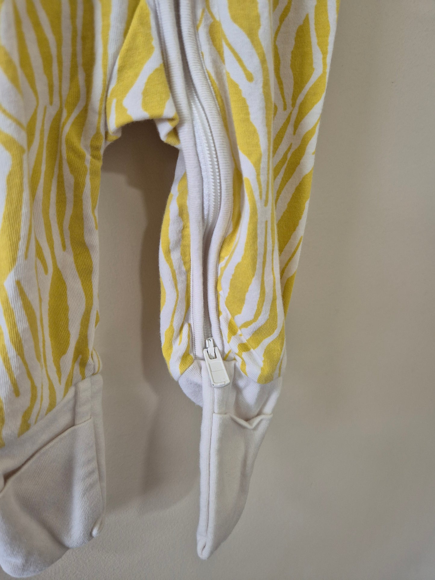 BONDS Yellow Striped Onesie - Size 000