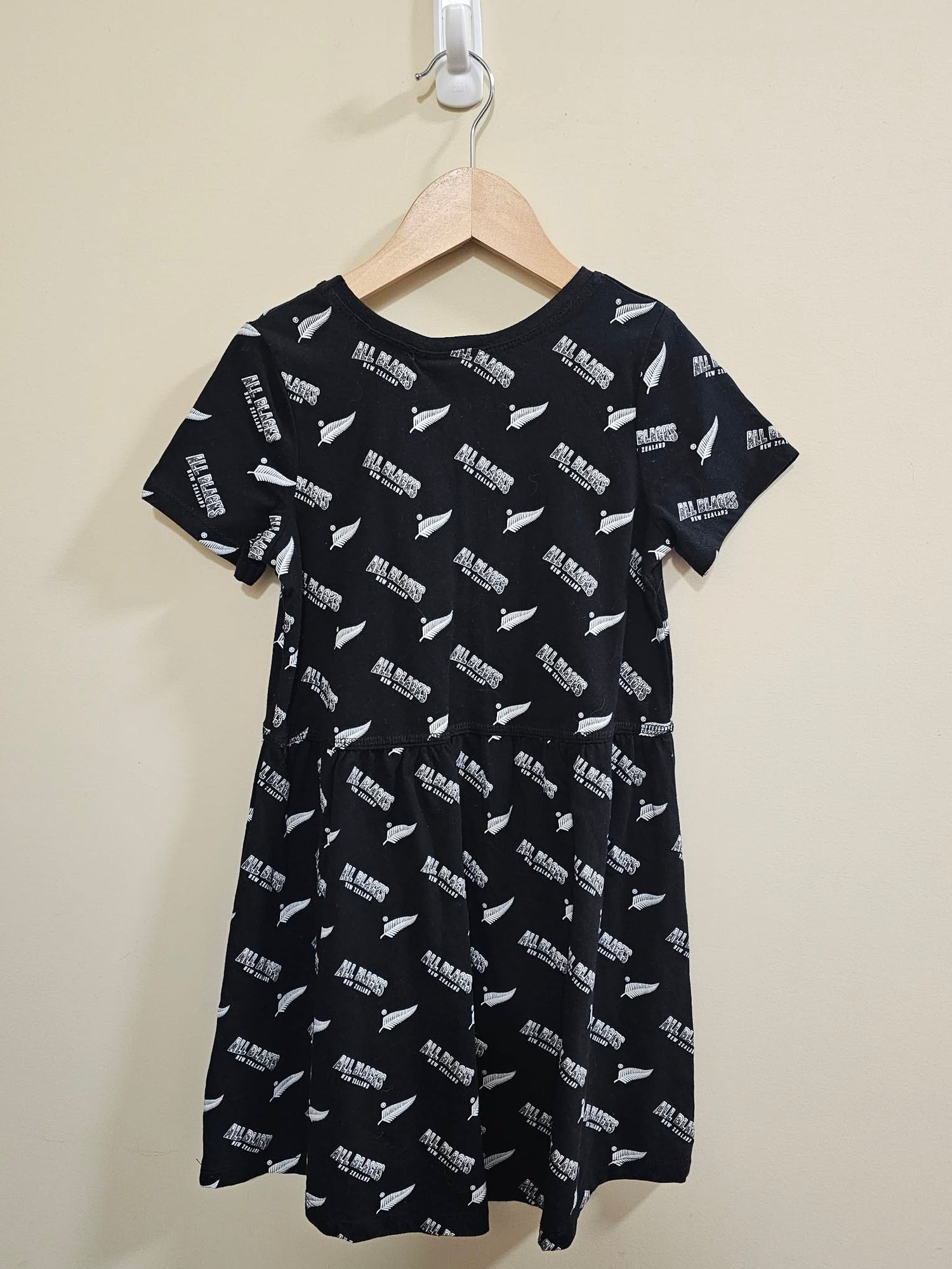 BNWT Cotton On Kids All Blacks Dress Size 5