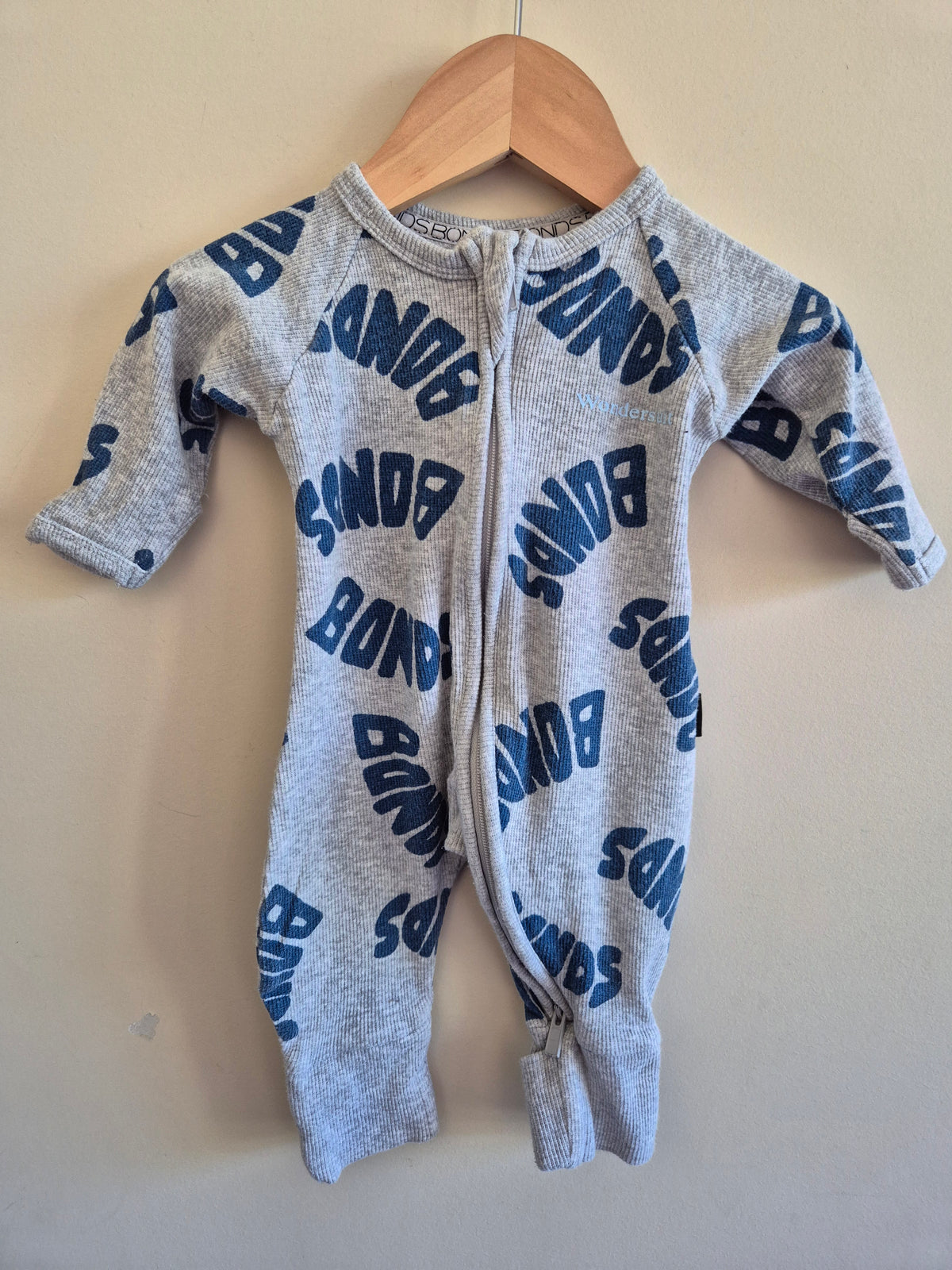 Bonds Ribbed Onesie Size 0000