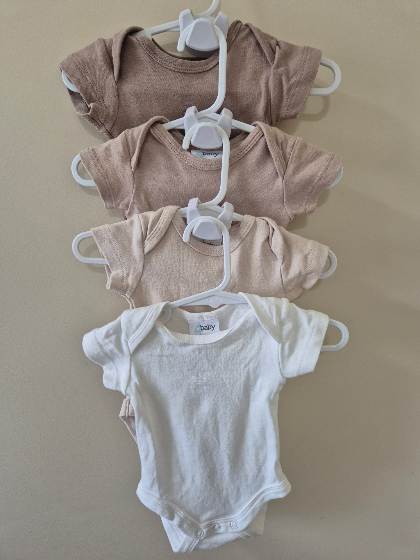 4baby Neutral Bodysuits Bundle Size 000