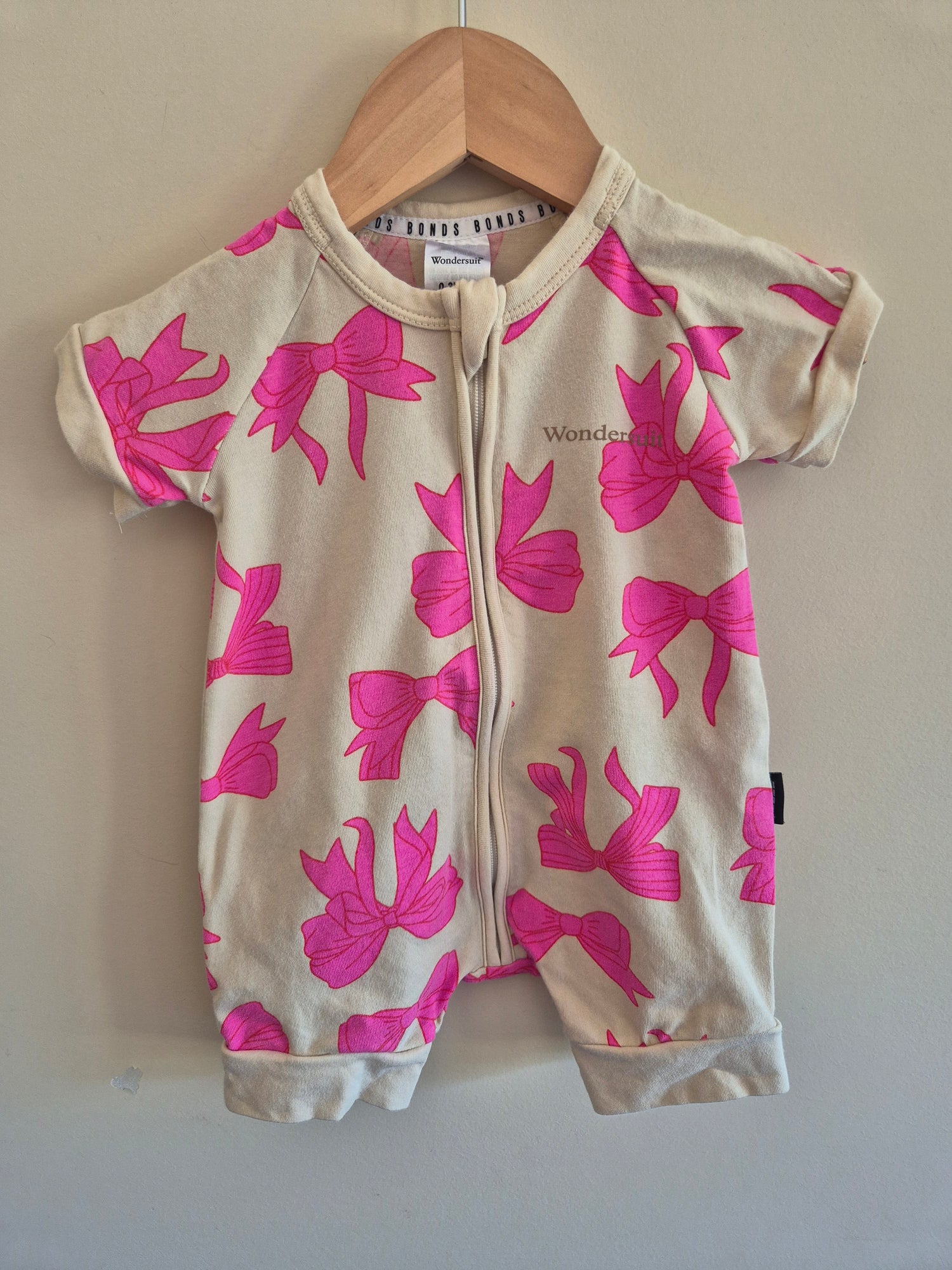 Bonds Bow Wondersuit Romper Size 000