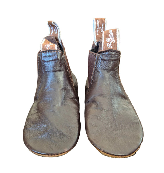 R.M.Williams Baby Booties Size L