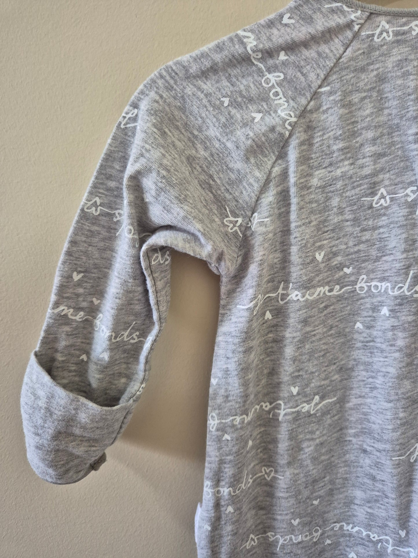 BONDS Grey Cozysuit - Size 00