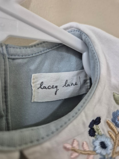 Lacey Lane embroidered collar bodysuit 🌸 Size 00