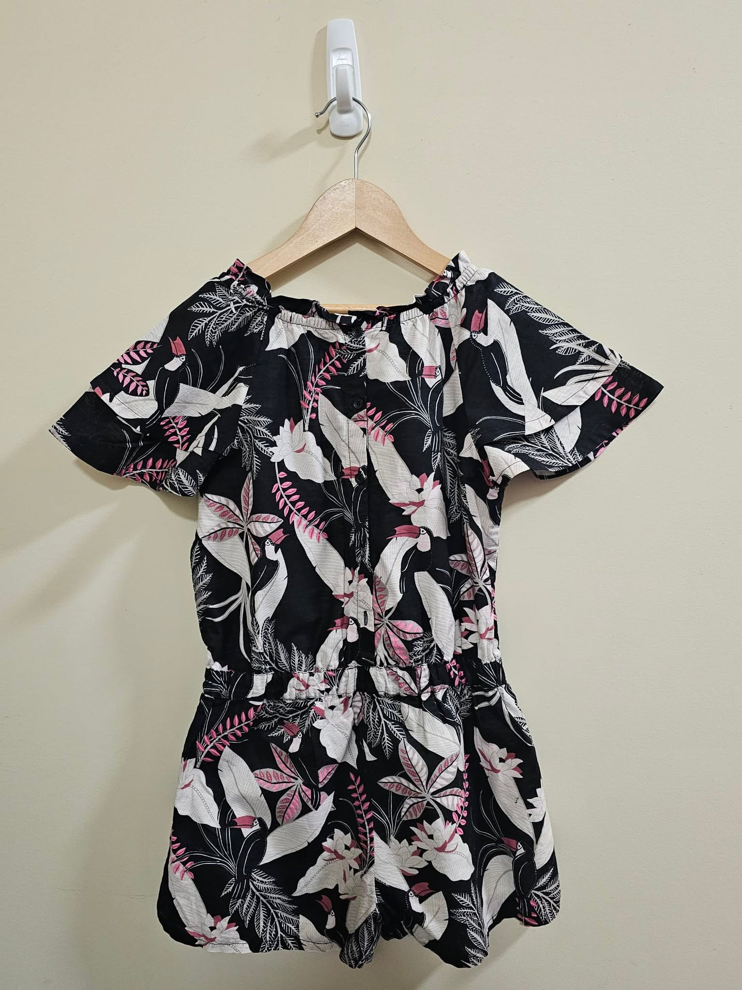 Country Road Playsuit Size 10