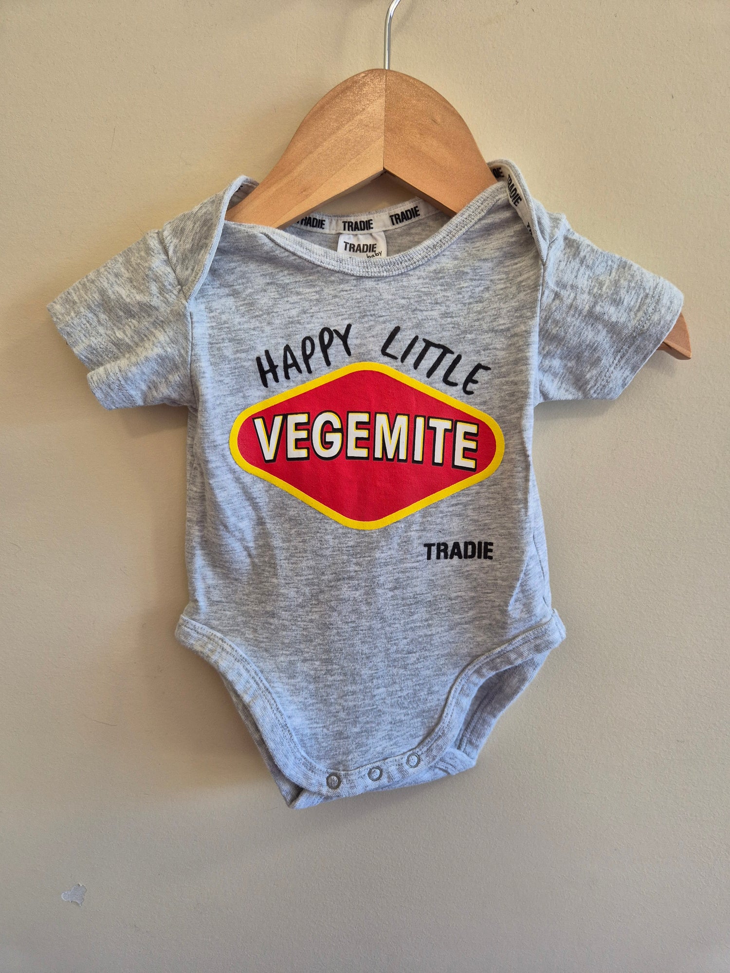 Tradie "Happy Little Vegemite" Bodysuit Size 0000