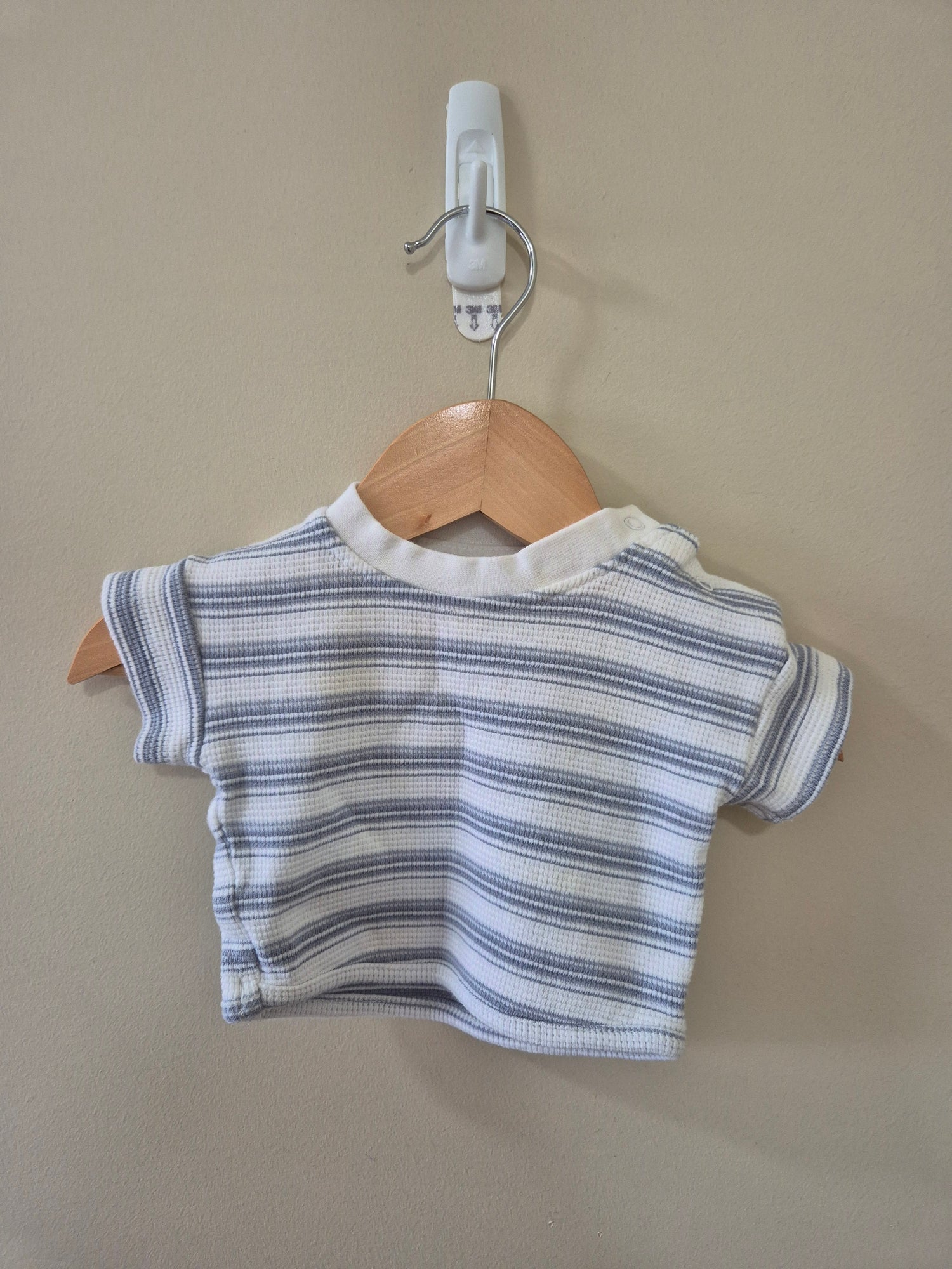 Baby Berry Blue and White Outfit Size 0000