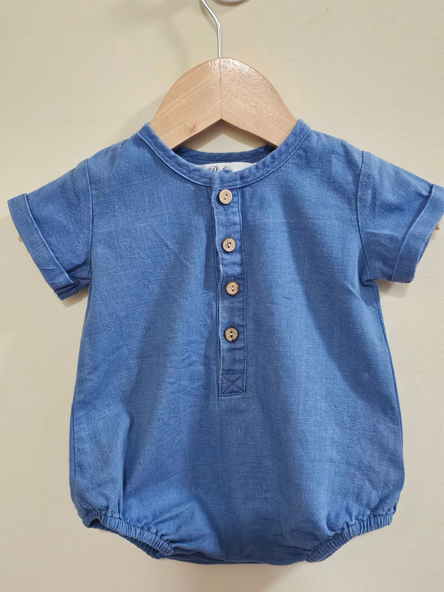 Bébé by Minihaha Blue Chambray Romper Size 000
