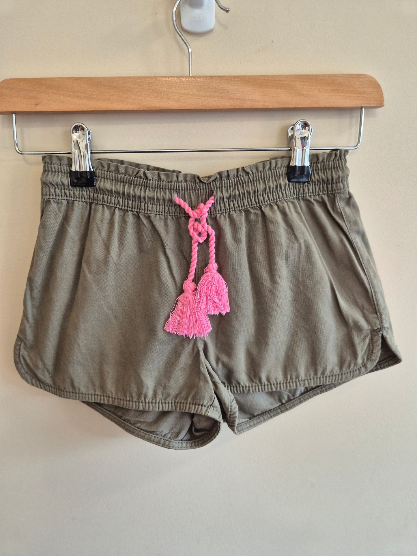 Milkshake Green Shorts Size 7