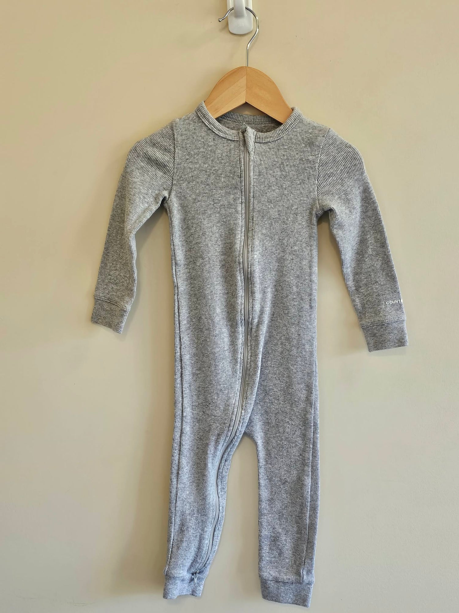 Country Road Grey Onesie Size 1