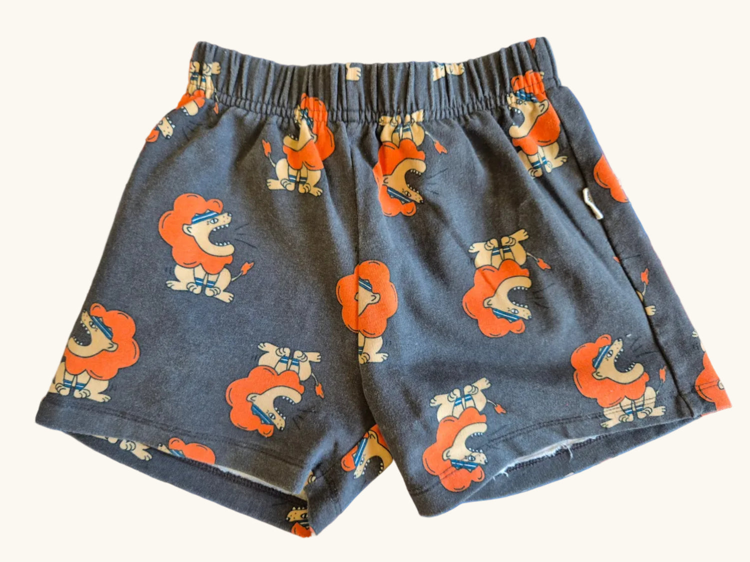 Bonds Lion Shorts Size 2
