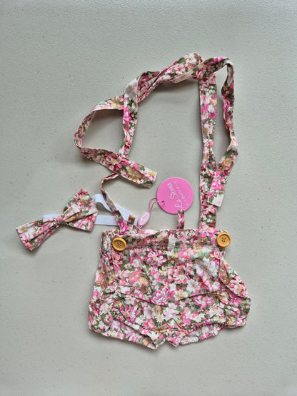 BNWT La Sienna Shorts with detachable suspenders Size 00