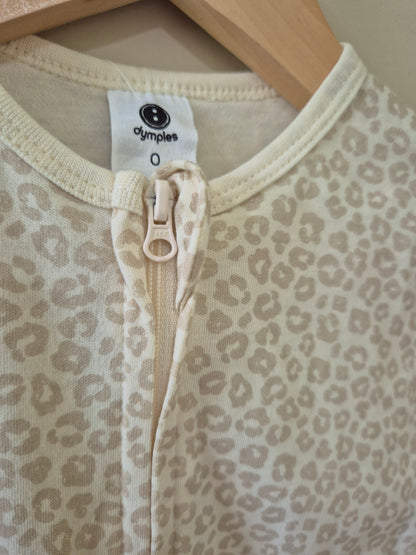 BNWT Cheetah Print Onesie 🐆 - 0