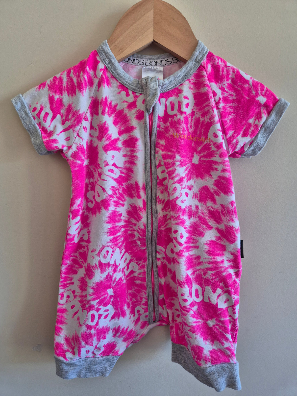 Bonds Wondersuit Romper Size 00