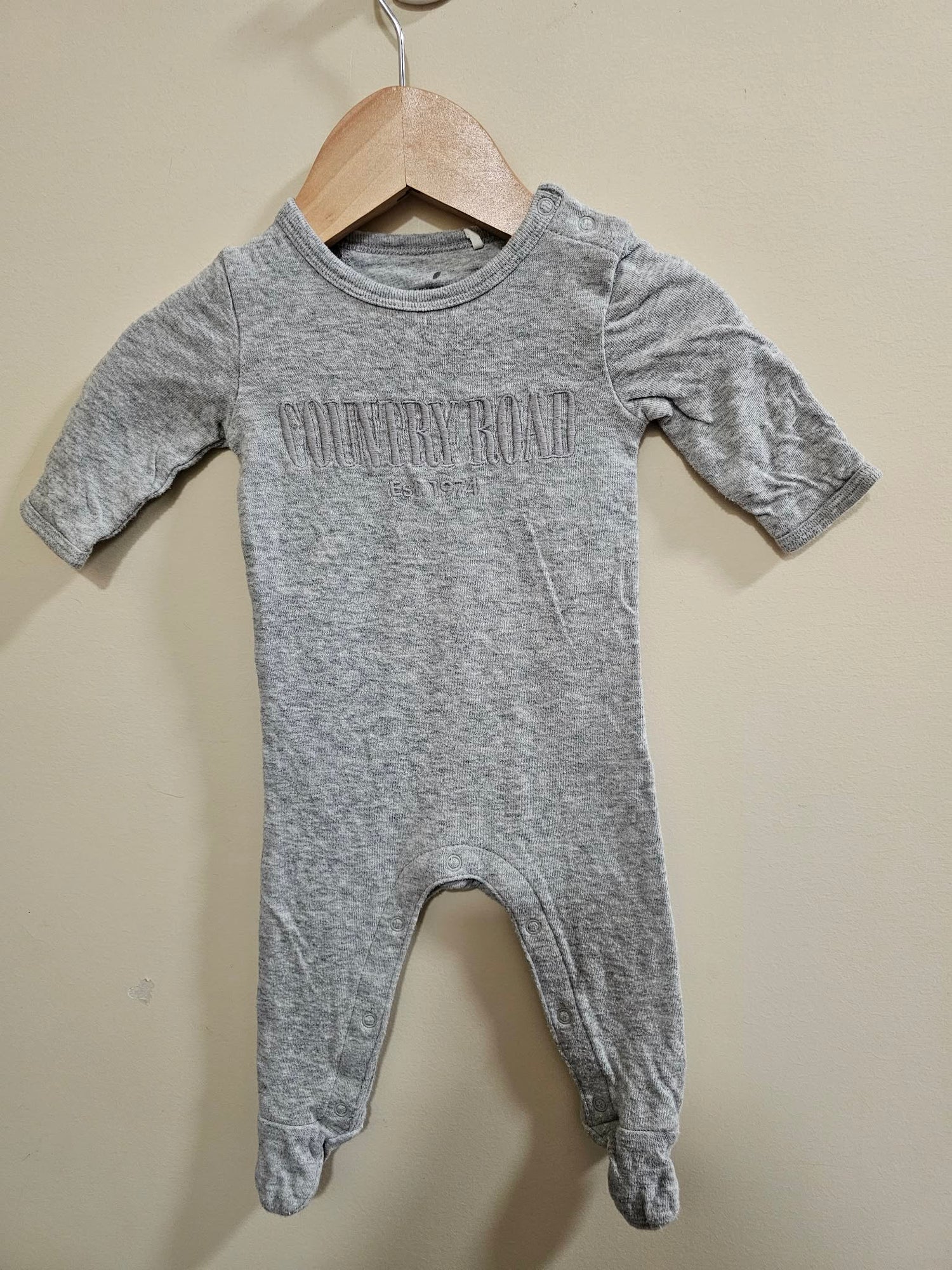Country Road Grey Onesie Size 000