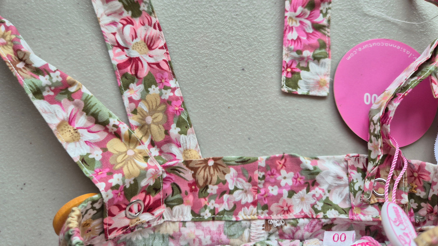 BNWT La Sienna Shorts with detachable suspenders Size 00