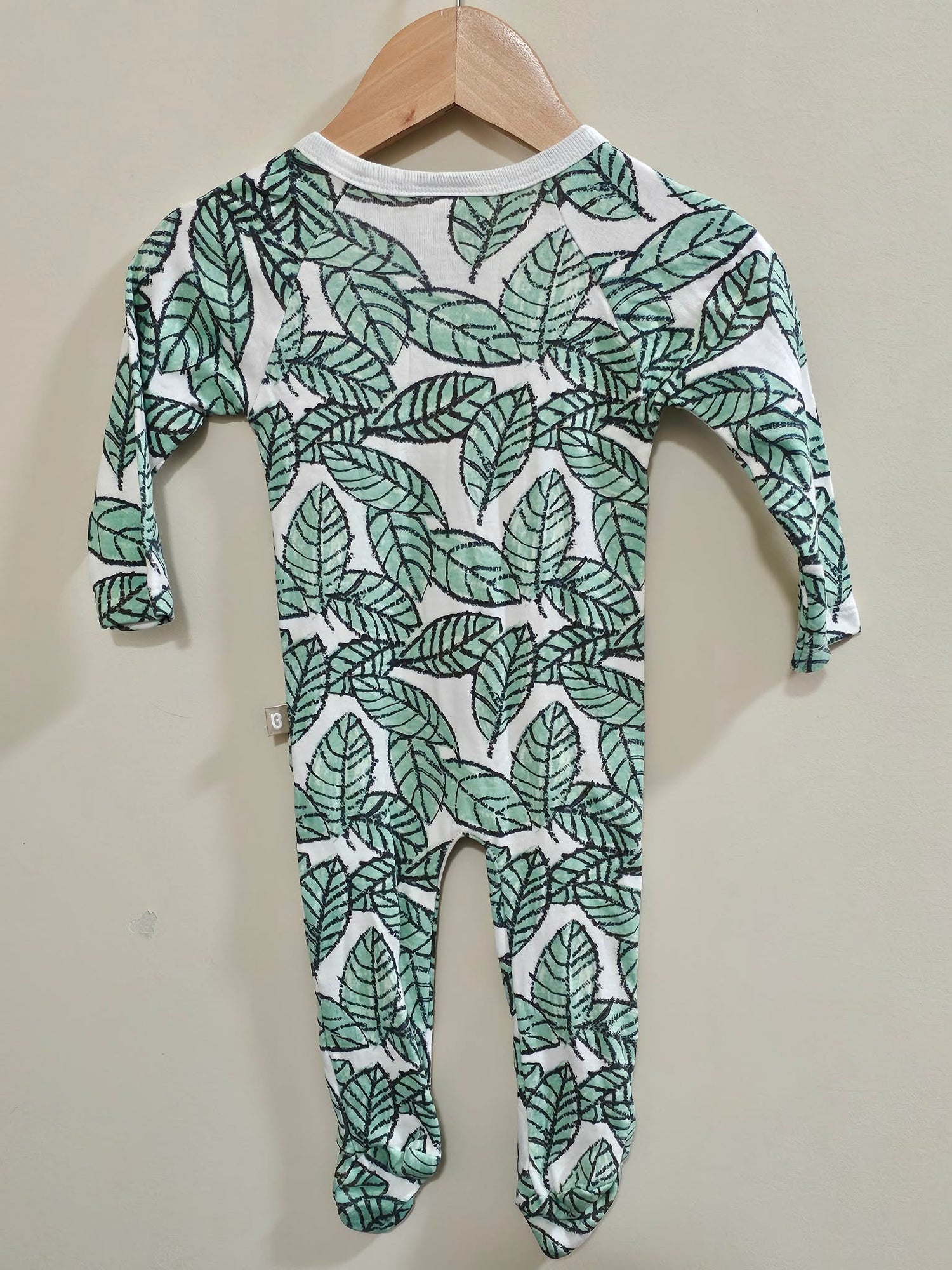 Babyushka Organic Leaf Onesie Size 000