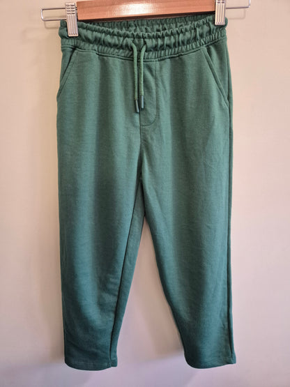 BNWT Hopscotch Size 5-6