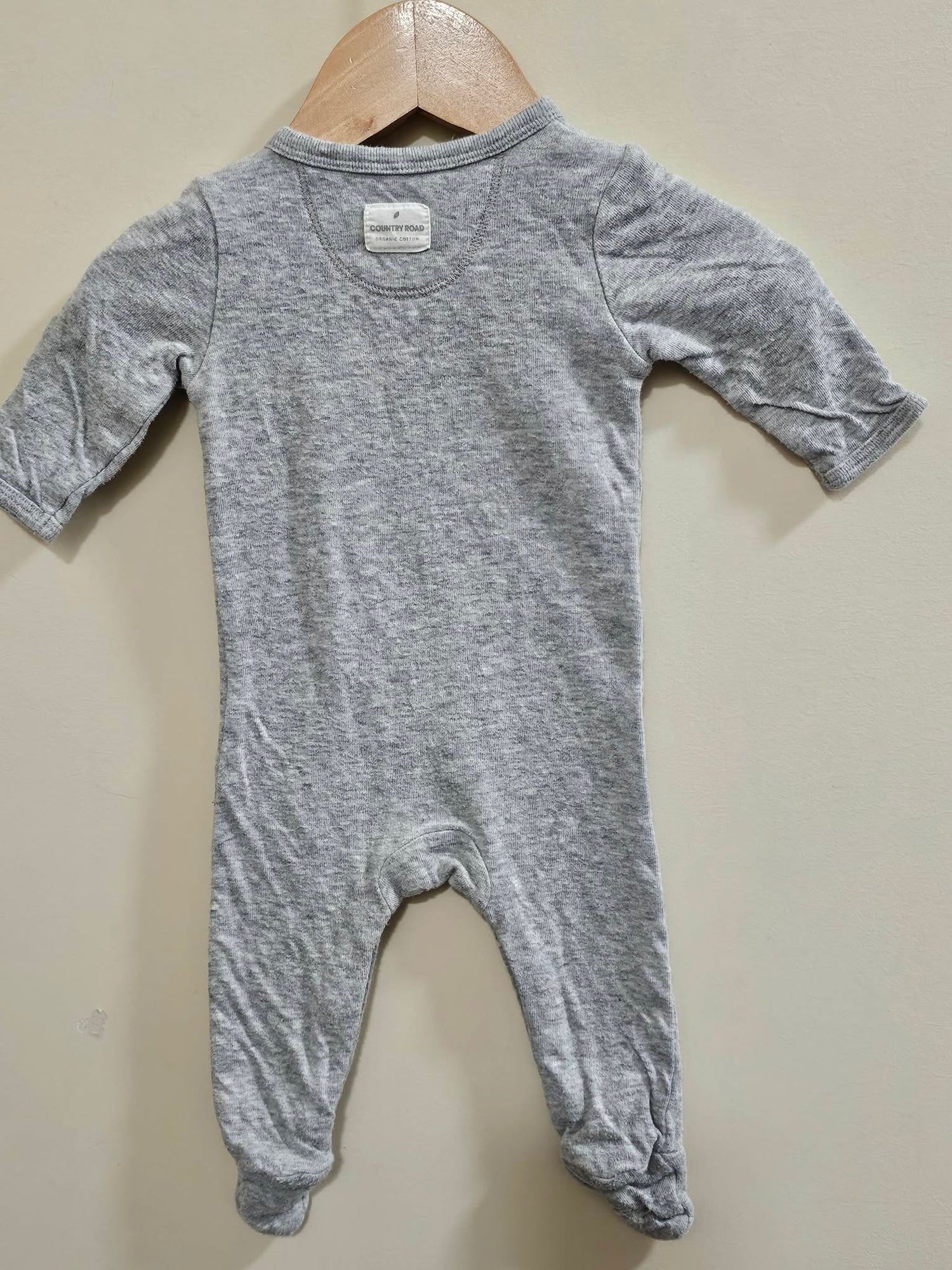 Country Road Grey Onesie Size 000