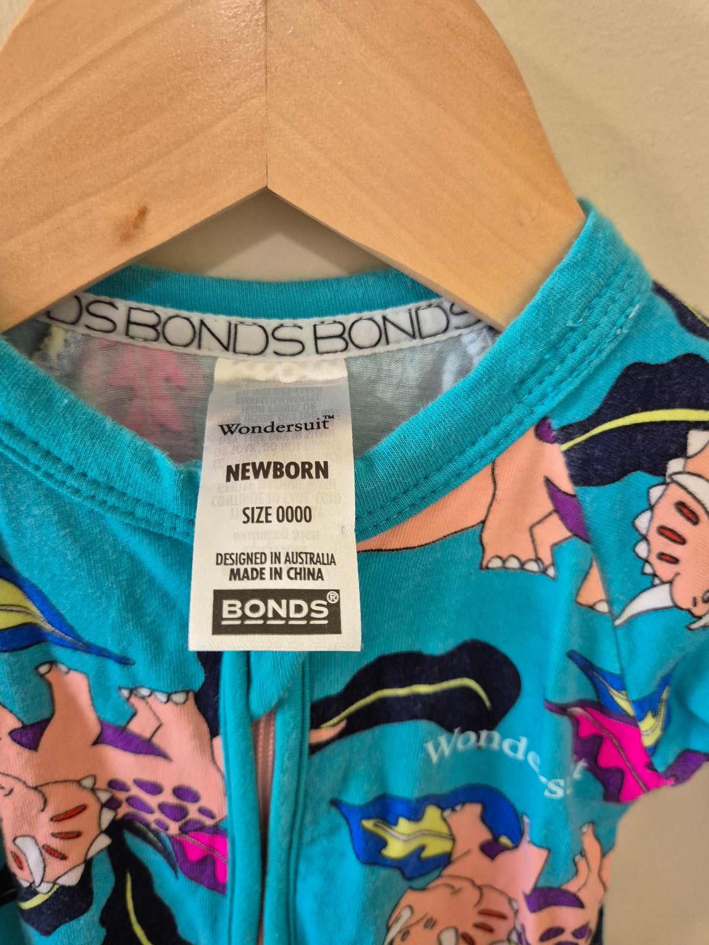 BONDS Triceratops Wondersuit - 0000