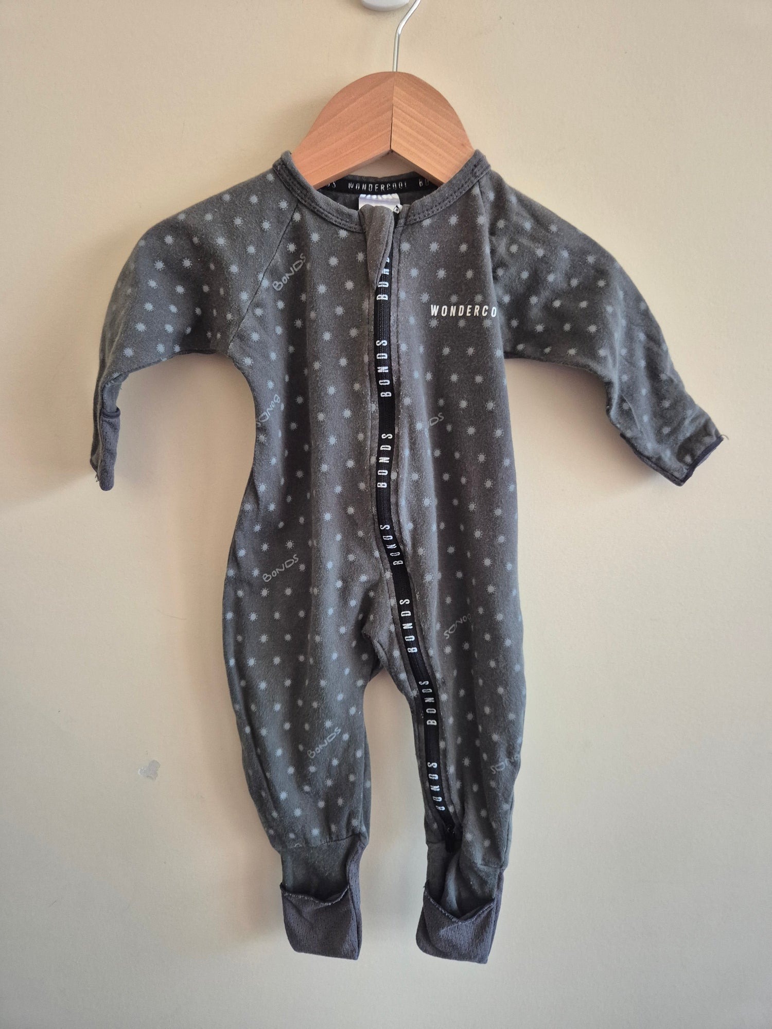 Bonds Grey Wondercool Onesie Size 000