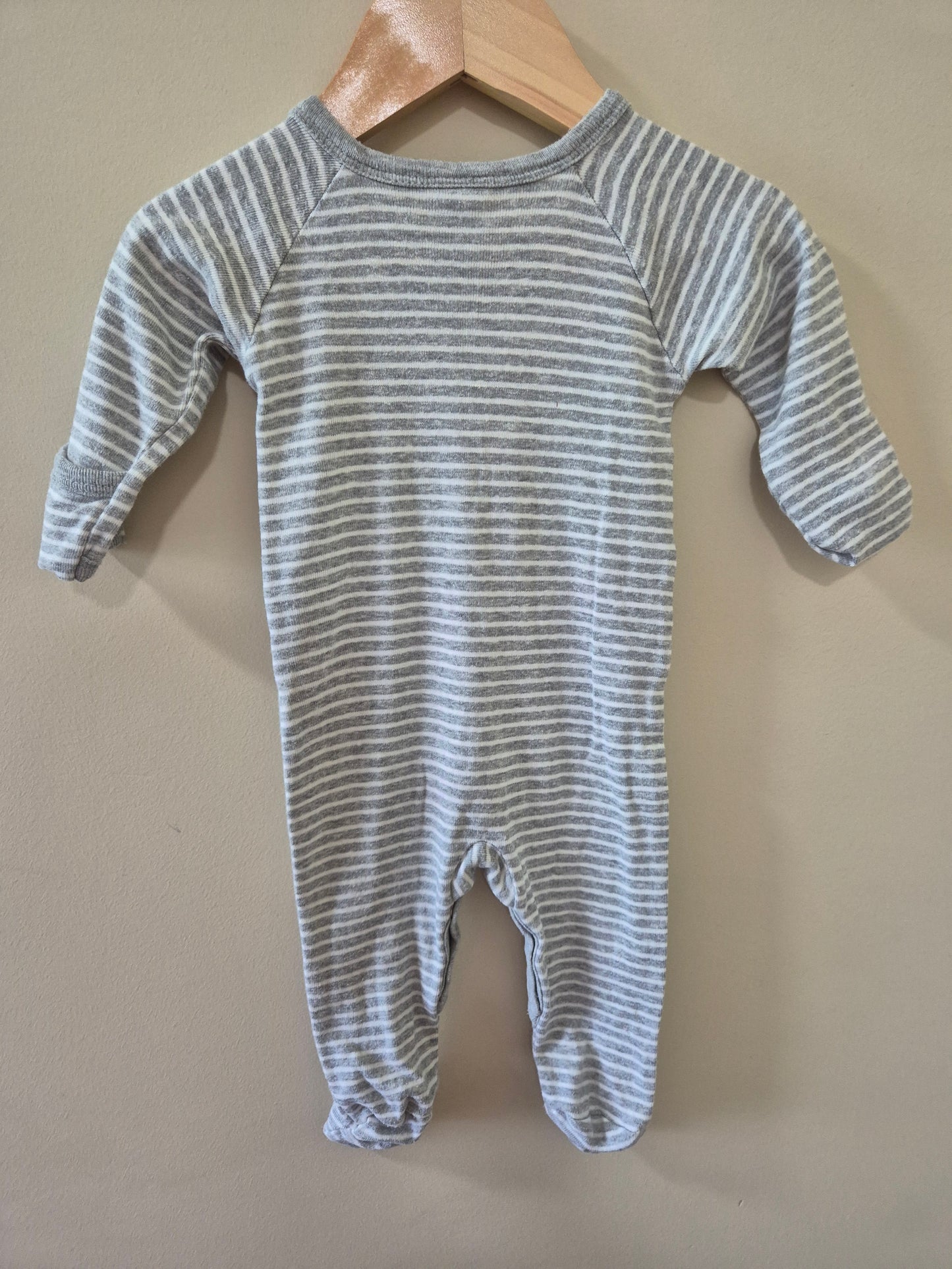 BONDS Onesie 🤍 Size 00