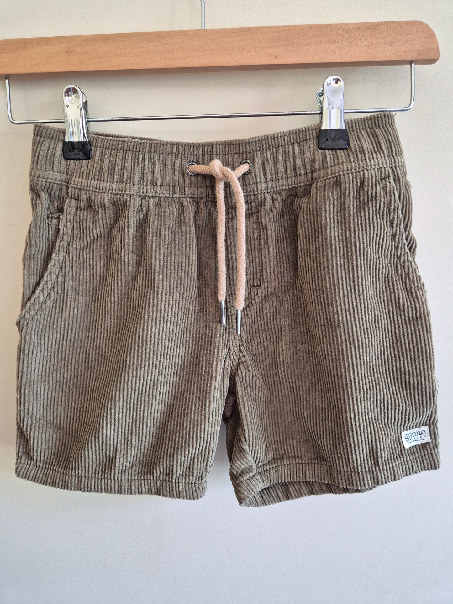 Ghanda Corduroy Shorts Size 5-6