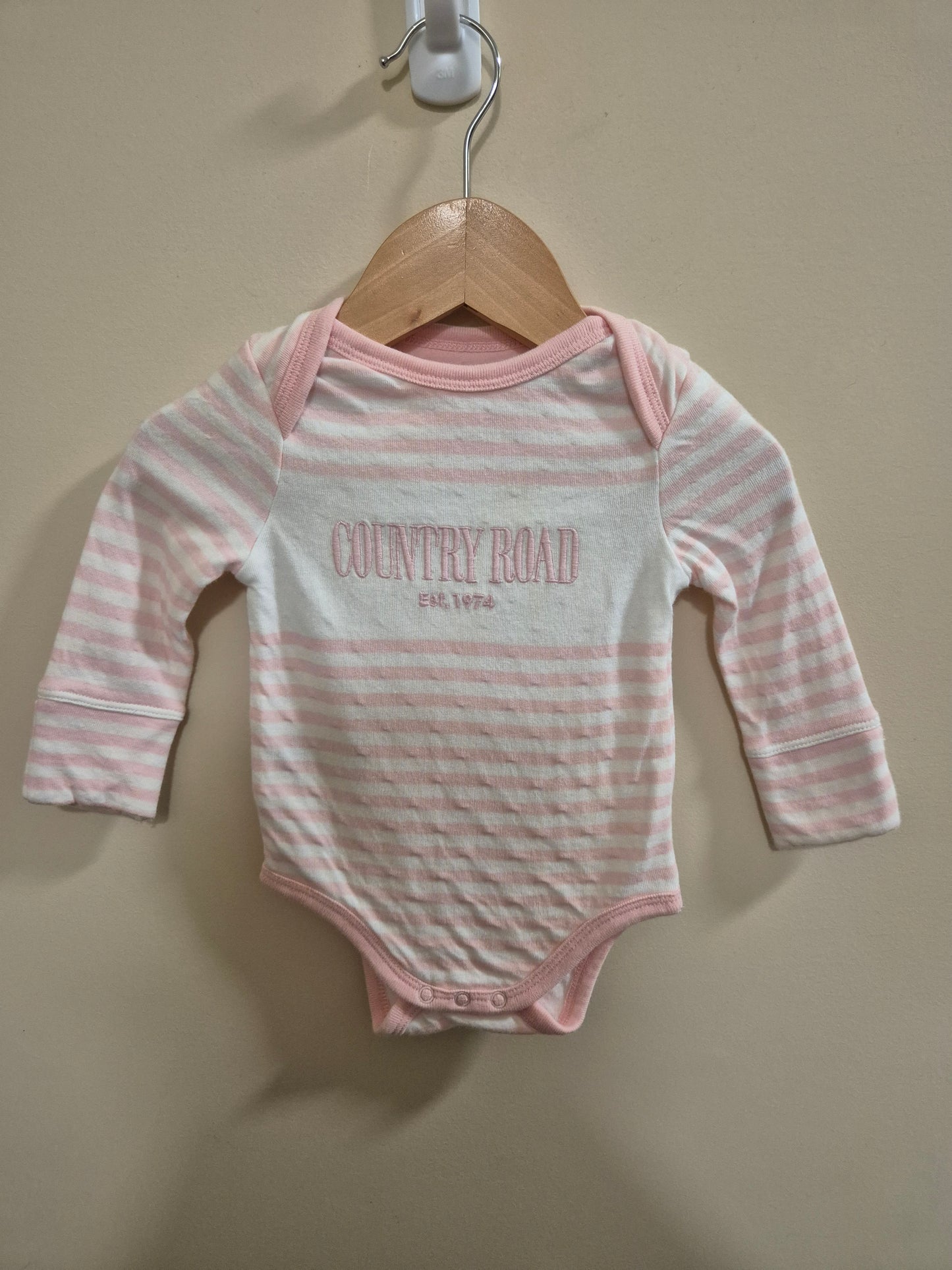 Country Road Bodysuit Size 000