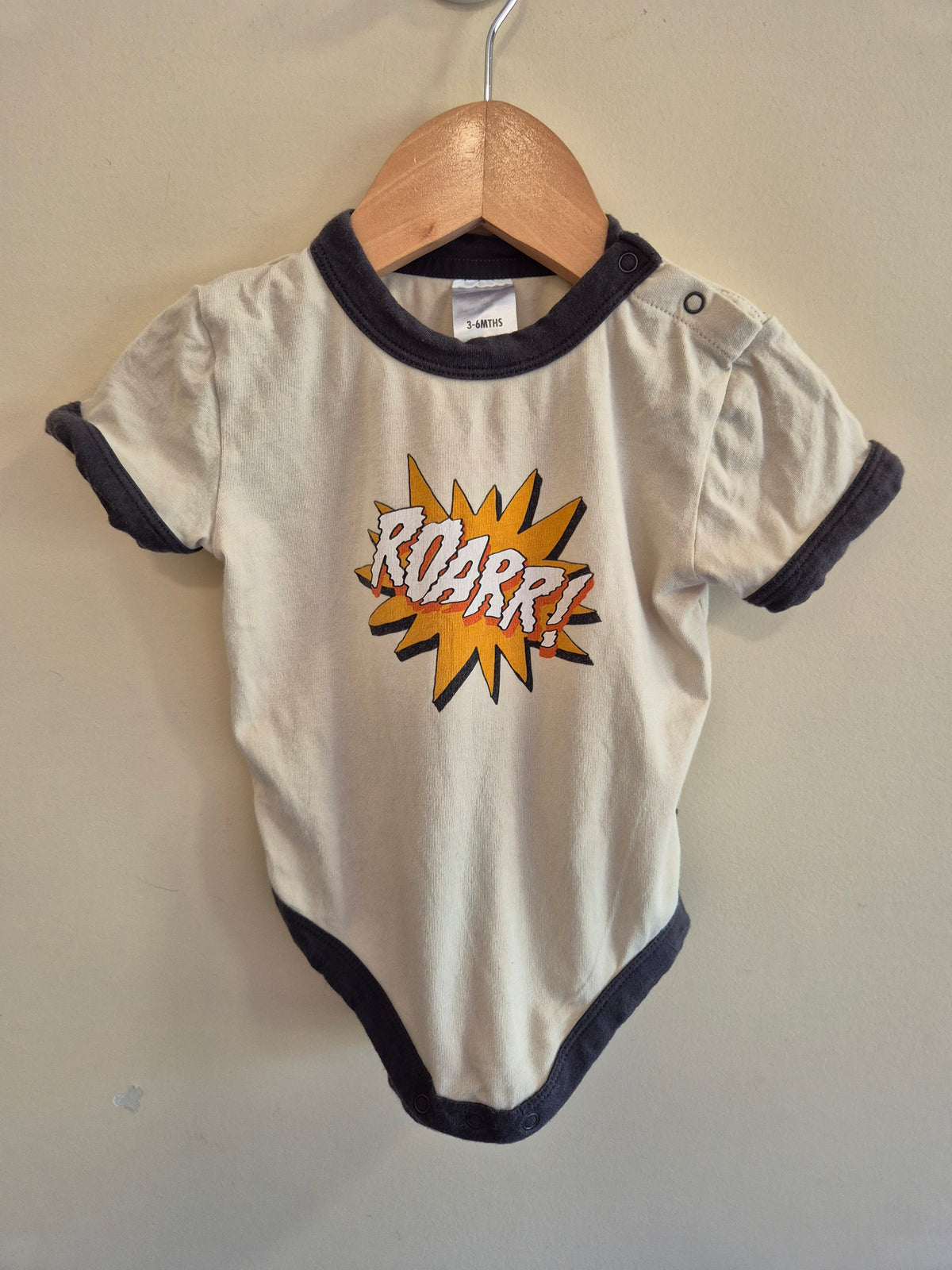 Bonds Roar Bodysuit Size 00