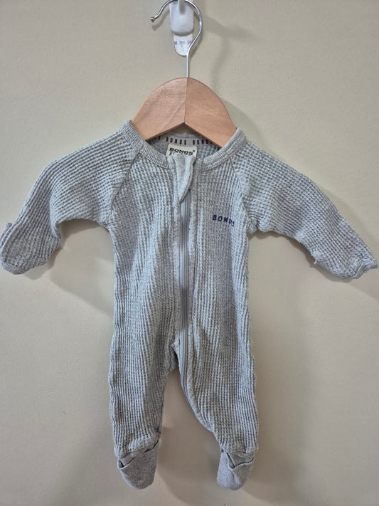 Bonds Grey Waffle Onesie Size 0000