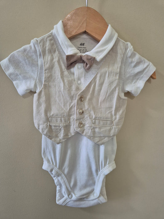 H&M Bodysuit Vest and Bowtie Size 000